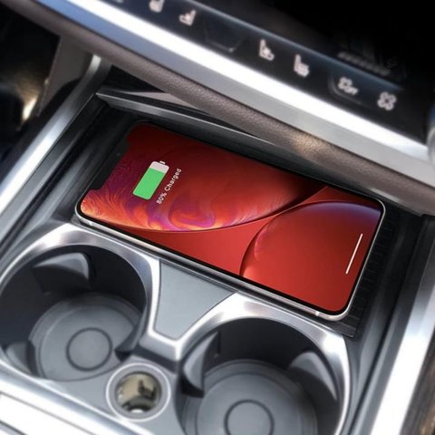 Безпровідна зарядка QI для BMW BMW 7 Series 2016-2018 р.в. Прев'ю 1
