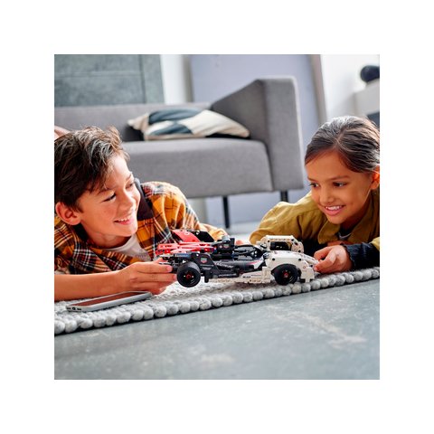 Конструктор LEGO Technic Formula E Porsche 99X Electric (42137) Прев'ю 7